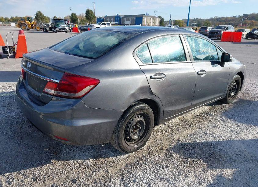 Photo 4 of 2013 Honda Civic LX (VIN 19XFB2F5XDE094629)