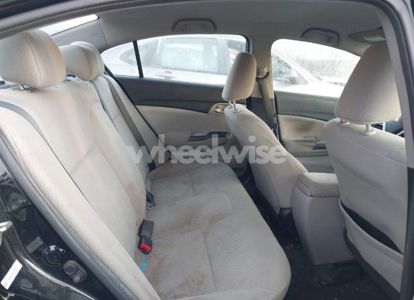 Photo 8 of 2013 Honda Civic LX (VIN 19XFB2F5XDE209357)