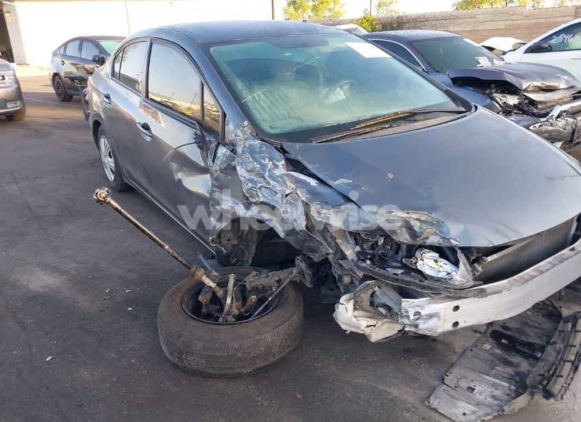 Photo 6 of 2013 Honda Civic LX (VIN 19XFB2F5XDE211903)