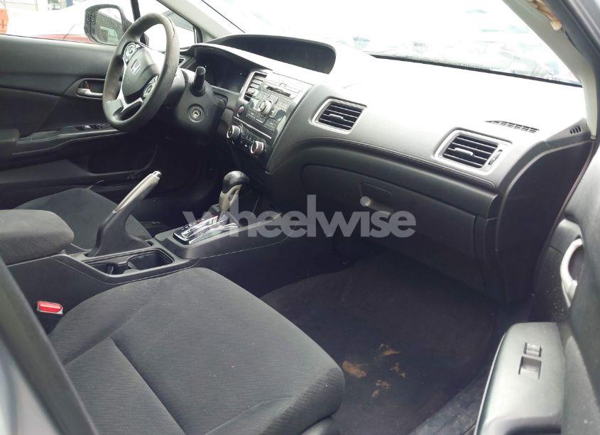 Photo 5 of 2013 Honda Civic LX (VIN 19XFB2F5XDE251821)