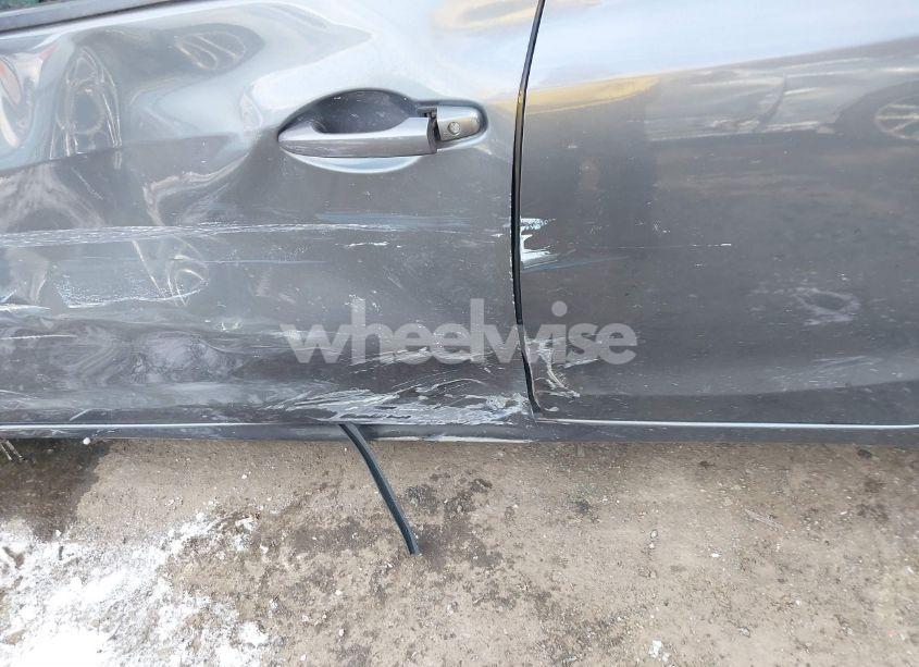 Photo 6 of 2013 Honda Civic LX (VIN 19XFB2F5XDE281594)