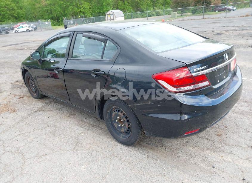 Photo 3 of 2013 Honda Civic LX (VIN 19XFB2F5XDE294877)