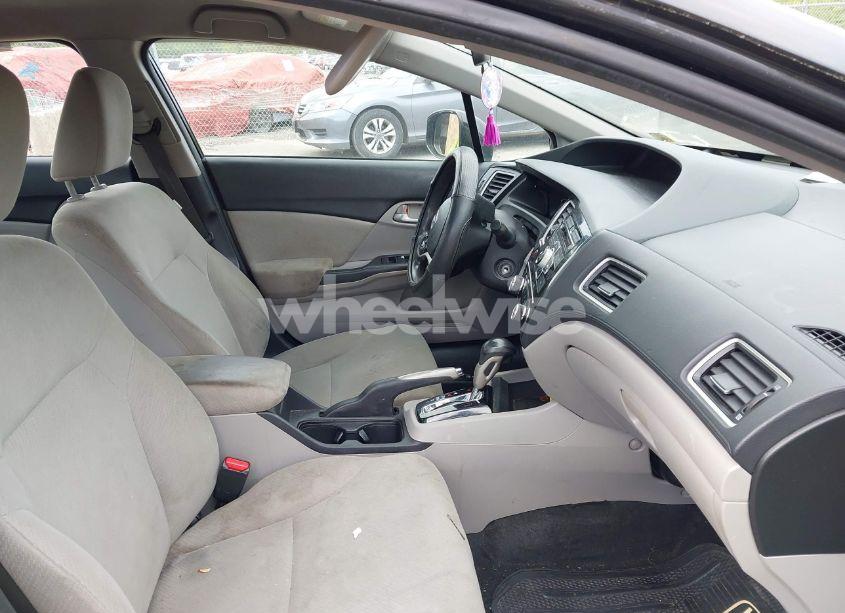 Photo 5 of 2013 Honda Civic LX (VIN 19XFB2F5XDE294877)