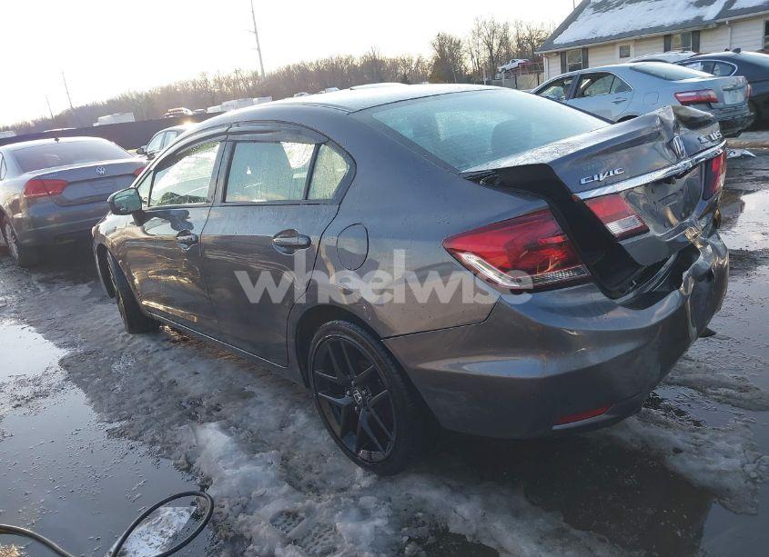 Photo 3 of 2014 Honda Civic LX (VIN 19XFB2F5XEE026610)