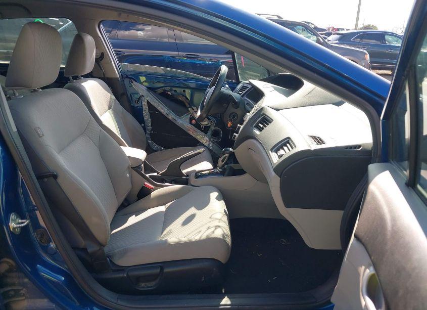 Photo 5 of 2014 Honda Civic LX (VIN 19XFB2F5XEE045139)