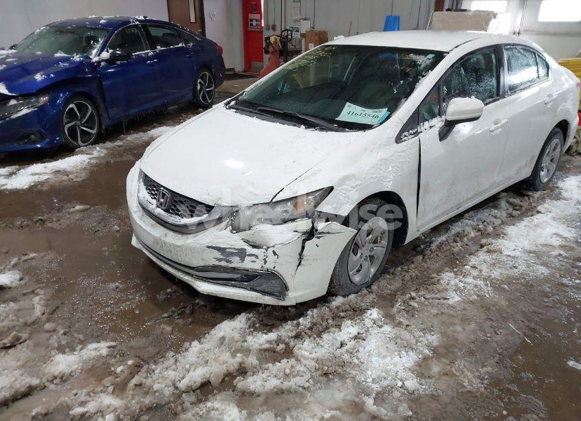 Photo 2 of 2014 Honda Civic LX (VIN 19XFB2F5XEE049871)