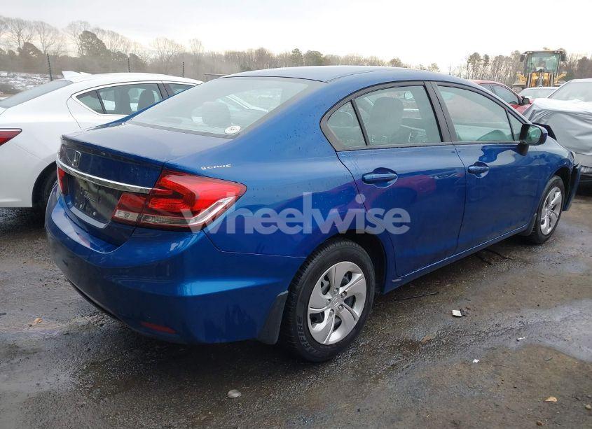 Photo 4 of 2014 Honda Civic LX (VIN 19XFB2F5XEE083485)