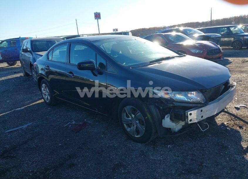2014 Honda Civic LX (VIN 19XFB2F5XEE201826) main photo