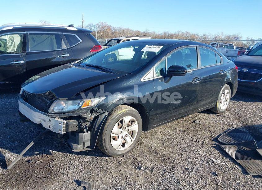 Photo 2 of 2014 Honda Civic LX (VIN 19XFB2F5XEE201826)