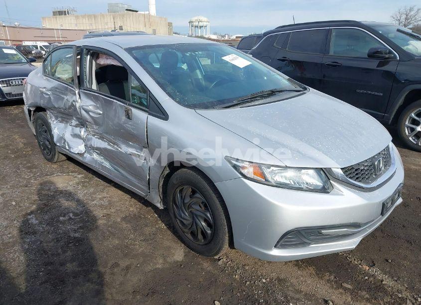 2014 Honda Civic LX (VIN 19XFB2F5XEE210316) main photo