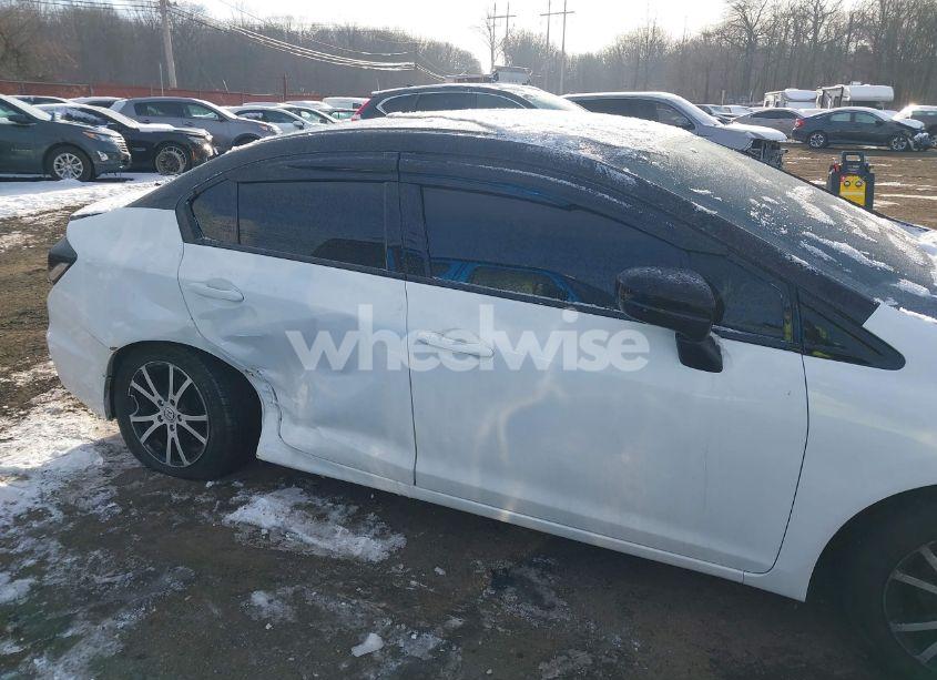 Photo 18 of 2014 Honda Civic LX (VIN 19XFB2F5XEE228721)