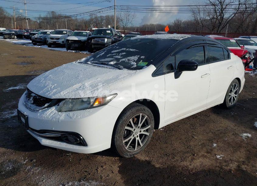 Photo 2 of 2014 Honda Civic LX (VIN 19XFB2F5XEE228721)