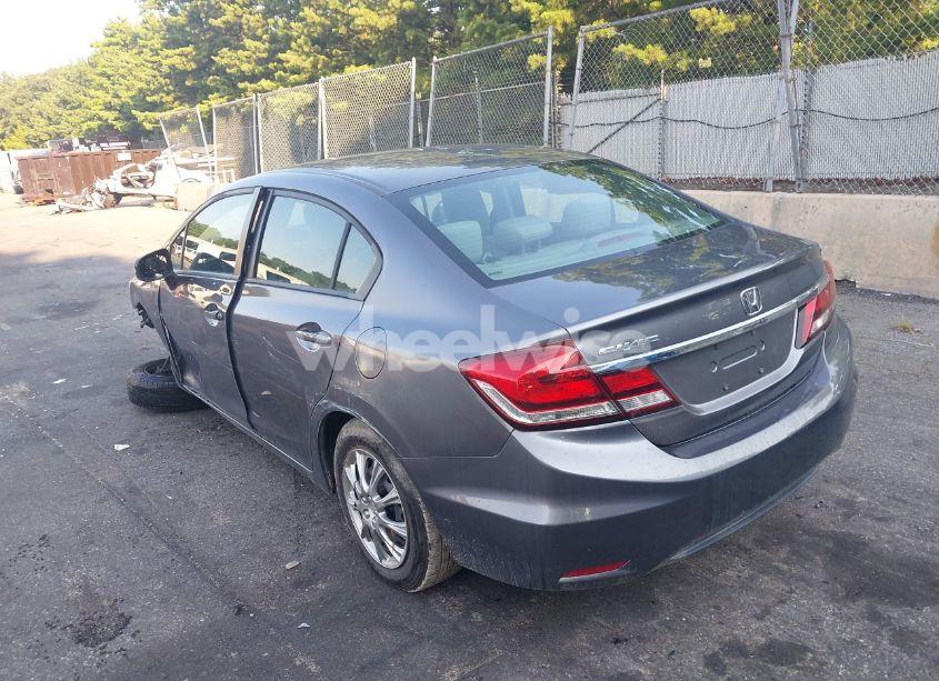 Photo 3 of 2014 Honda Civic LX (VIN 19XFB2F5XEE231800)