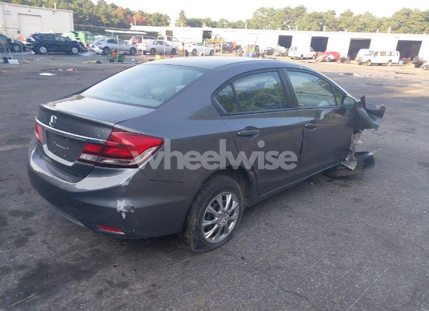 Photo 4 of 2014 Honda Civic LX (VIN 19XFB2F5XEE231800)