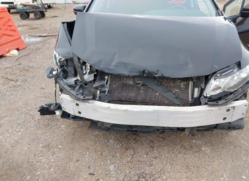 Photo 6 of 2014 Honda Civic LX (VIN 19XFB2F5XEE236818)