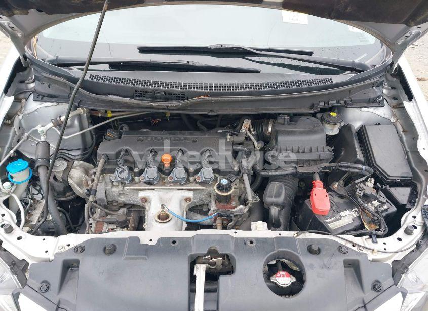 Photo 10 of 2015 Honda Civic LX (VIN 19XFB2F5XFE080409)