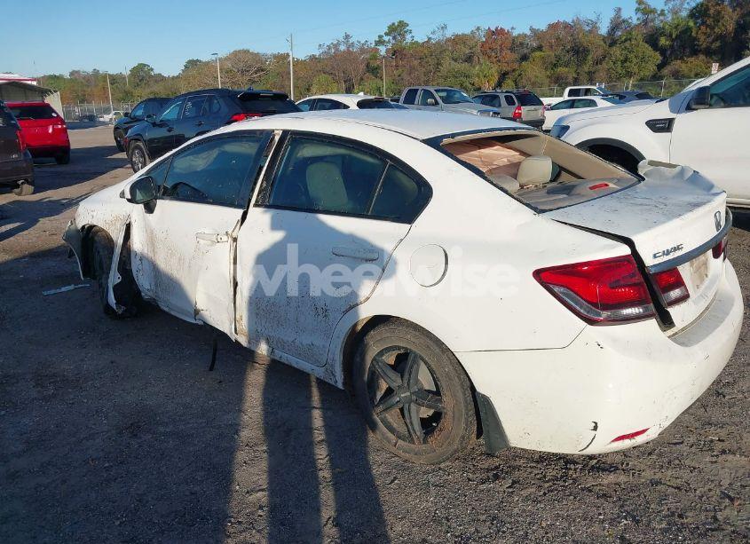 Photo 3 of 2015 Honda Civic LX (VIN 19XFB2F5XFE091376)