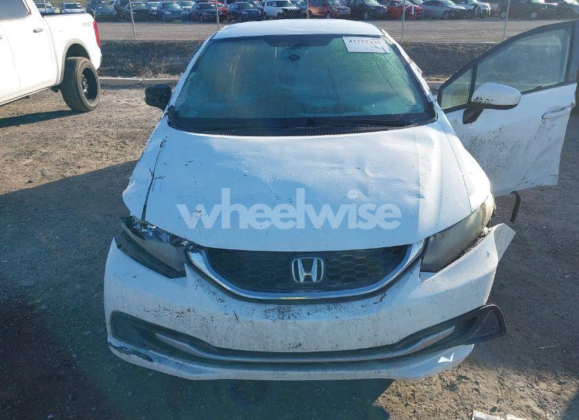 Photo 6 of 2015 Honda Civic LX (VIN 19XFB2F5XFE091376)