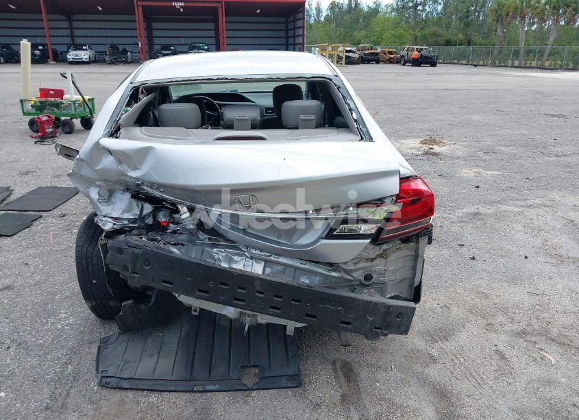 Photo 16 of 2015 Honda Civic LX (VIN 19XFB2F5XFE102005)