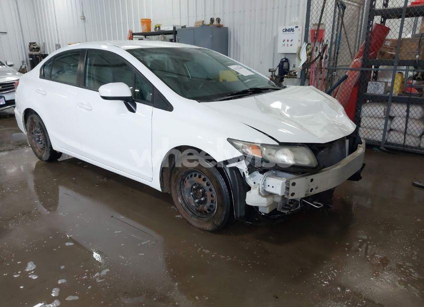2015 Honda Civic LX (VIN 19XFB2F5XFE107365) main photo