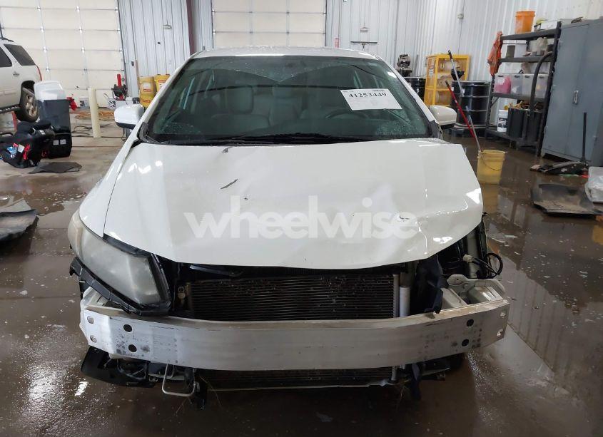 Photo 13 of 2015 Honda Civic LX (VIN 19XFB2F5XFE107365)