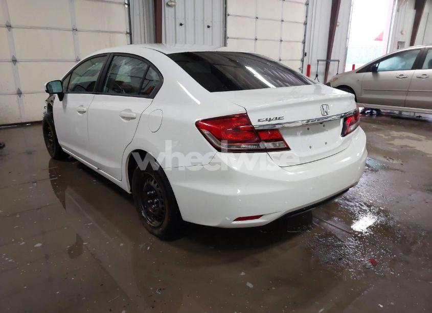 Photo 3 of 2015 Honda Civic LX (VIN 19XFB2F5XFE107365)