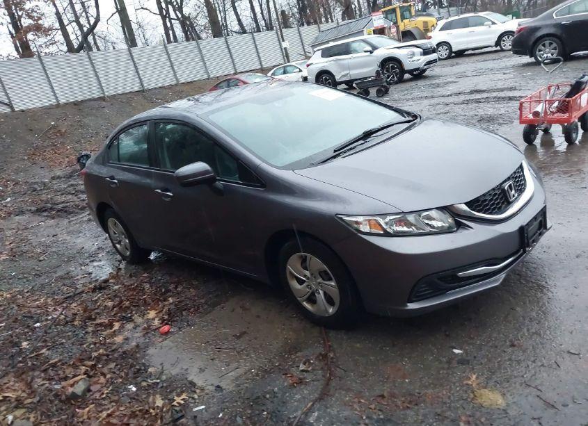 2015 Honda Civic LX (VIN 19XFB2F5XFE115062) main photo