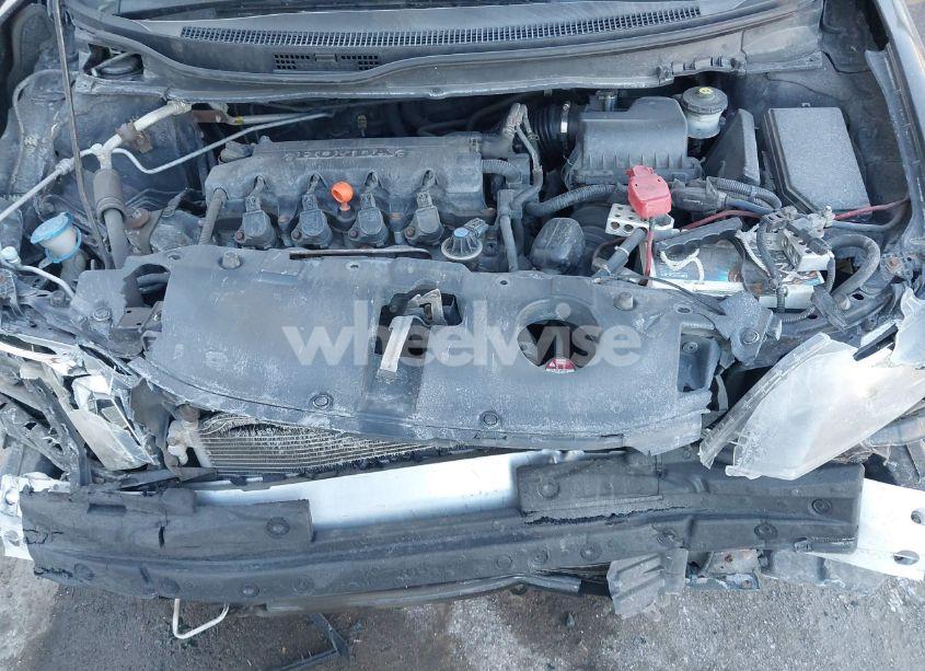 Photo 10 of 2015 Honda Civic LX (VIN 19XFB2F5XFE118902)