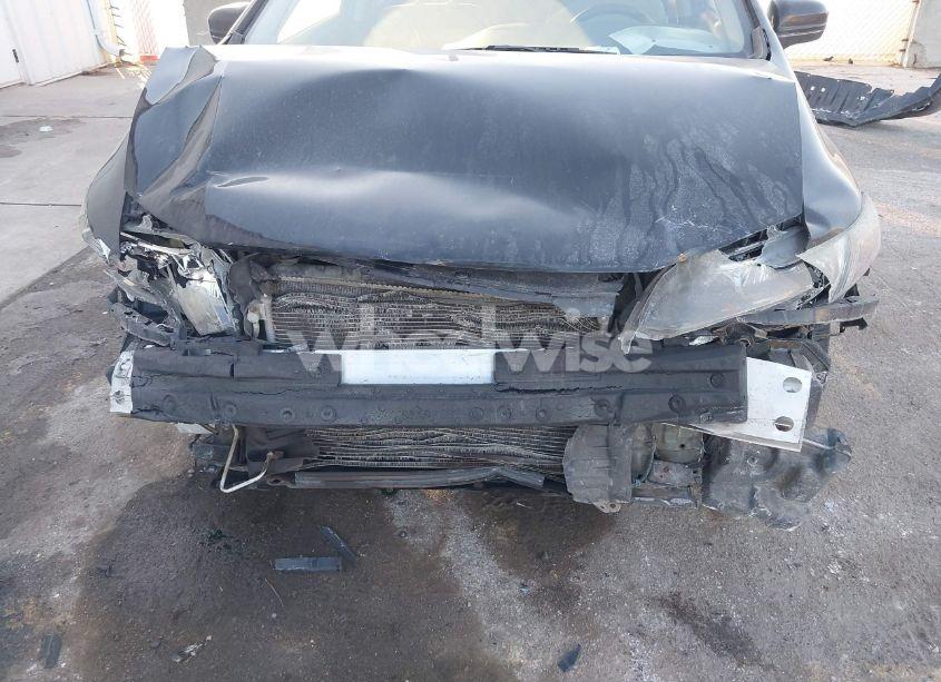 Photo 6 of 2015 Honda Civic LX (VIN 19XFB2F5XFE118902)
