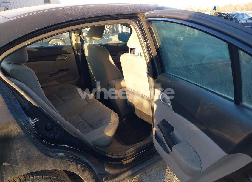 Photo 8 of 2015 Honda Civic LX (VIN 19XFB2F5XFE118902)