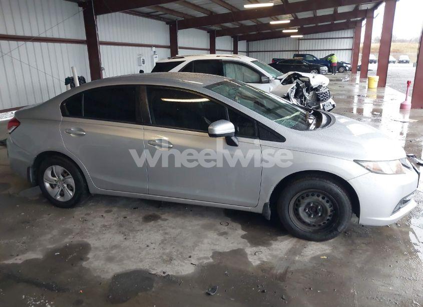 Photo 13 of 2015 Honda Civic LX (VIN 19XFB2F5XFE267908)