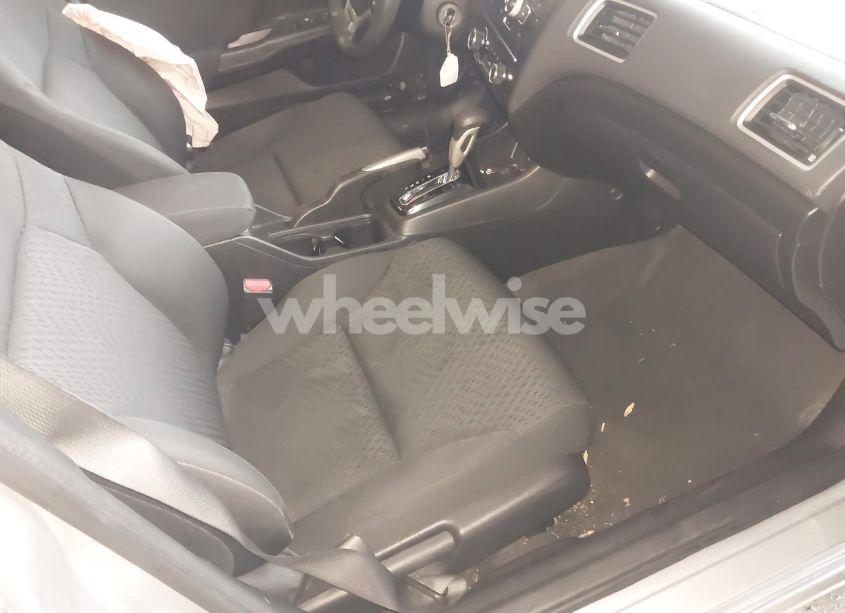 Photo 5 of 2015 Honda Civic LX (VIN 19XFB2F5XFE267908)