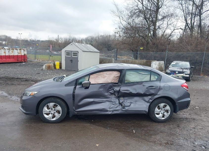 Photo 14 of 2015 Honda Civic LX (VIN 19XFB2F5XFE271103)