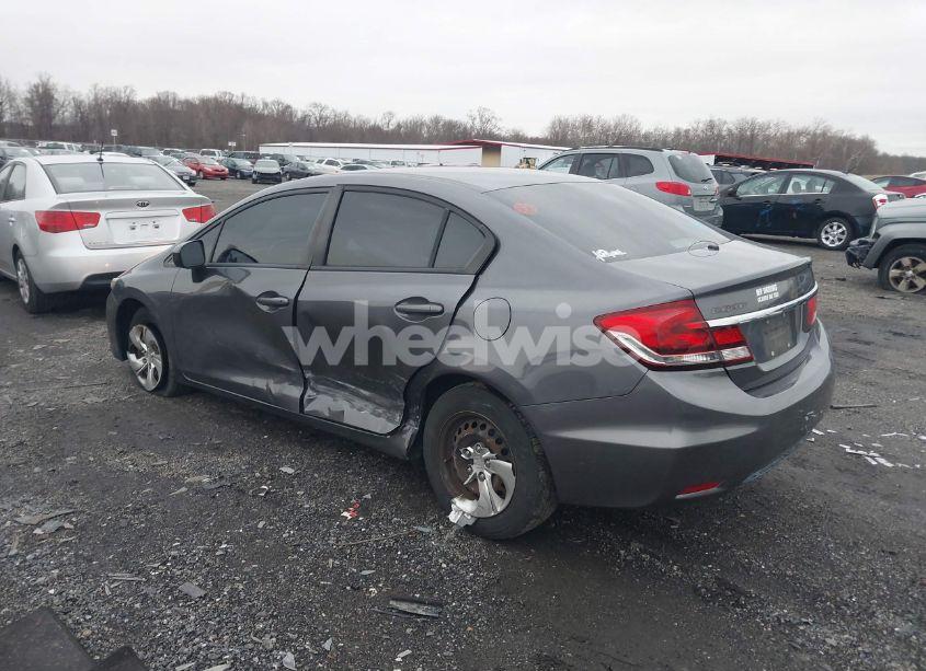 Photo 3 of 2015 Honda Civic LX (VIN 19XFB2F5XFE298110)