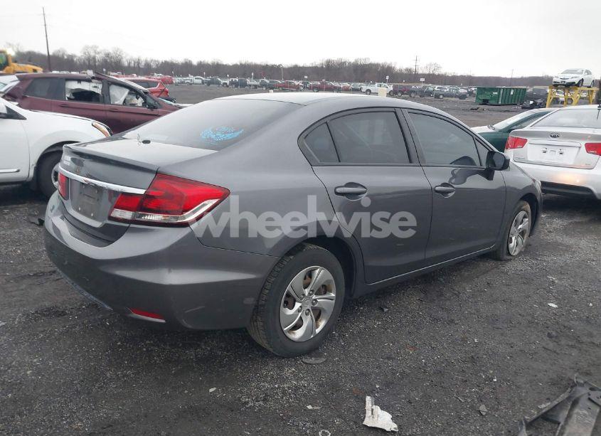 Photo 4 of 2015 Honda Civic LX (VIN 19XFB2F5XFE298110)