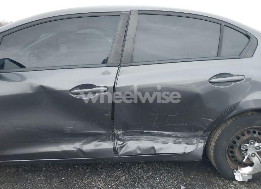 Photo 6 of 2015 Honda Civic LX (VIN 19XFB2F5XFE298110)
