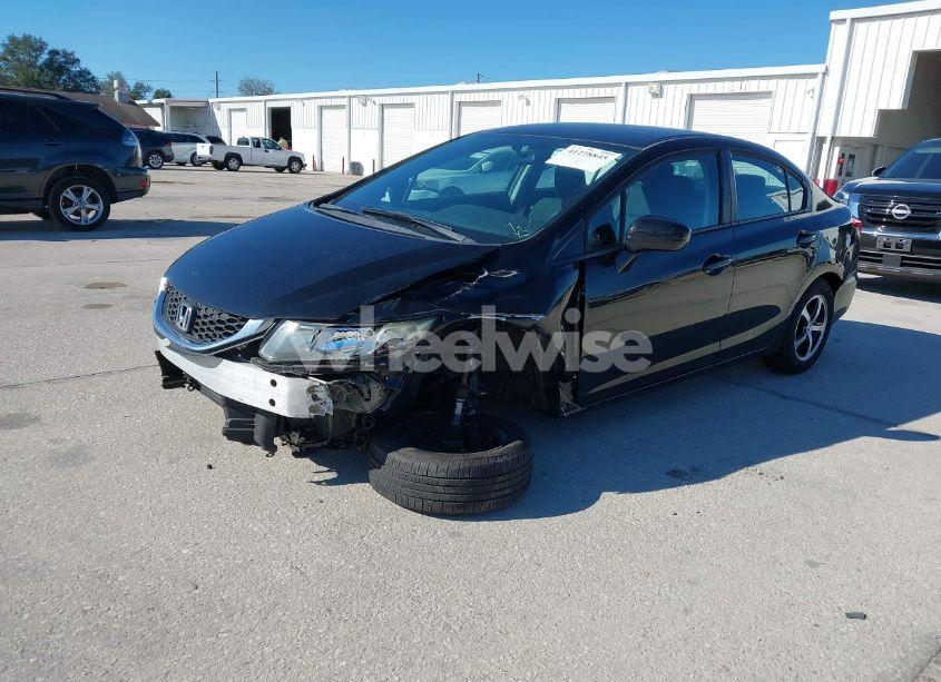 Photo 2 of 2015 Honda Civic SE (VIN 19XFB2F70FE092523)