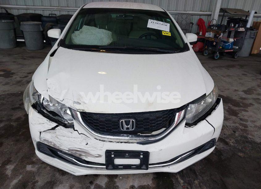 Photo 12 of 2015 Honda Civic SE (VIN 19XFB2F71FE047820)