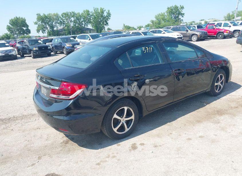 Photo 4 of 2015 Honda Civic SE (VIN 19XFB2F71FE107675)