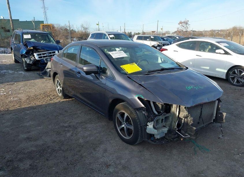 2015 Honda Civic SE (VIN 19XFB2F71FE240291) main photo