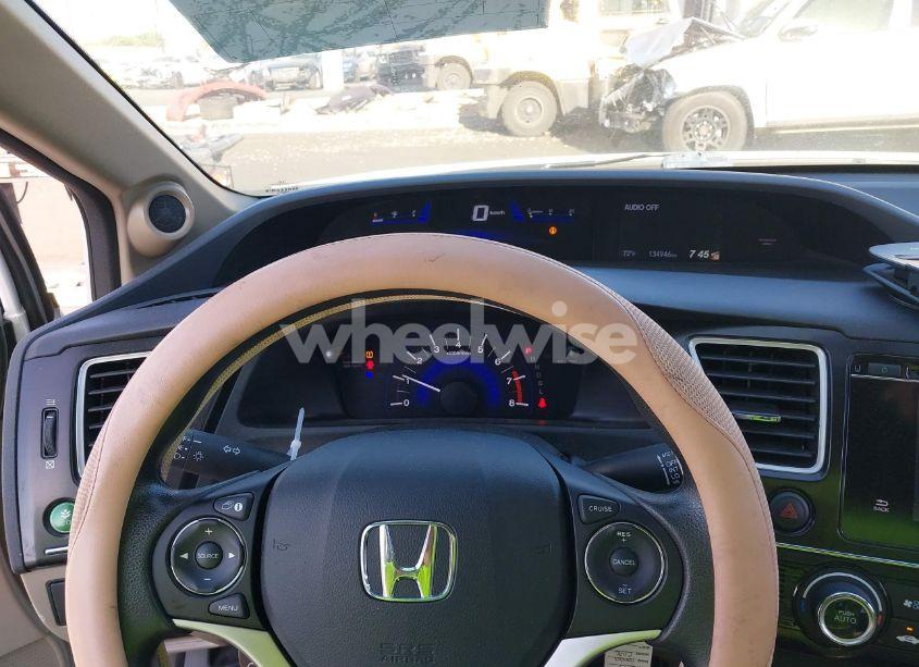 Photo 7 of 2015 Honda Civic SE (VIN 19XFB2F71FE292908)