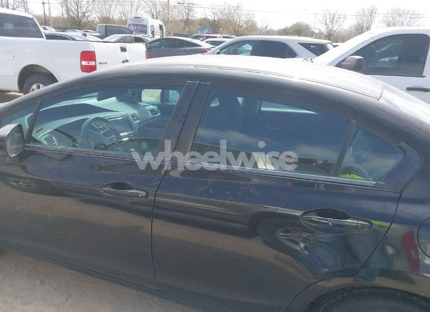 Photo 14 of 2015 Honda Civic SE (VIN 19XFB2F72FE277334)