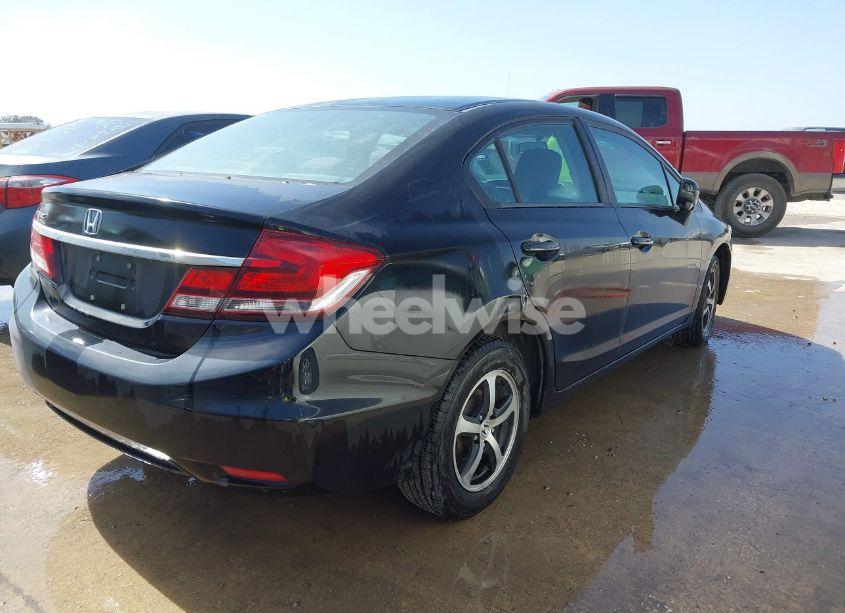 Photo 4 of 2015 Honda Civic SE (VIN 19XFB2F72FE277334)