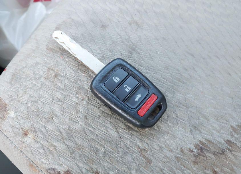 Photo 11 of 2015 Honda Civic SE (VIN 19XFB2F73FE097294)