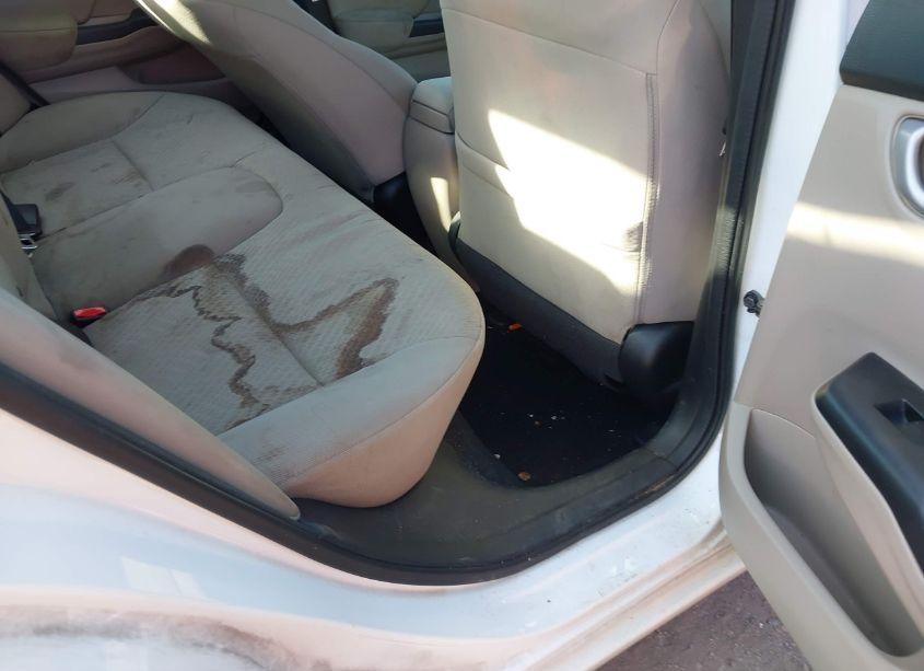 Photo 8 of 2015 Honda Civic SE (VIN 19XFB2F73FE097294)