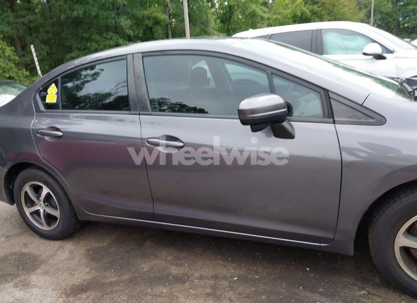 Photo 13 of 2015 Honda Civic SE (VIN 19XFB2F73FE108729)