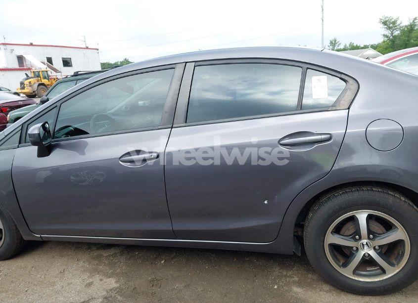 Photo 14 of 2015 Honda Civic SE (VIN 19XFB2F73FE108729)