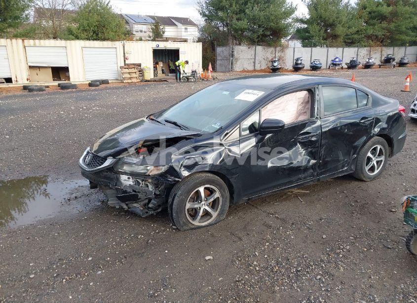 Photo 2 of 2015 Honda Civic SE (VIN 19XFB2F73FE256475)
