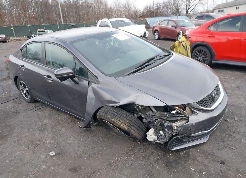 2015 Honda Civic SE (VIN 19XFB2F74FE289470) main photo