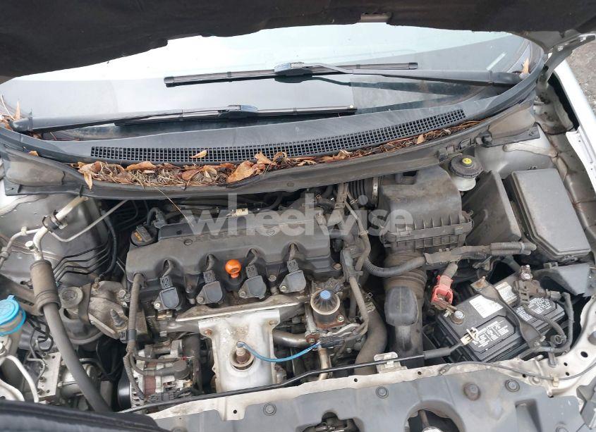 Photo 10 of 2015 Honda Civic SE (VIN 19XFB2F75FE018675)